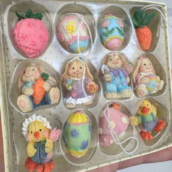 24 Vtg 1999 Spring Easter Small Resin Ornaments Gardening Grannycore Grandmacore - Picture 8 of 9